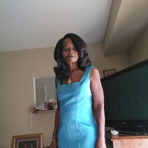 Meet your Posher, Frances